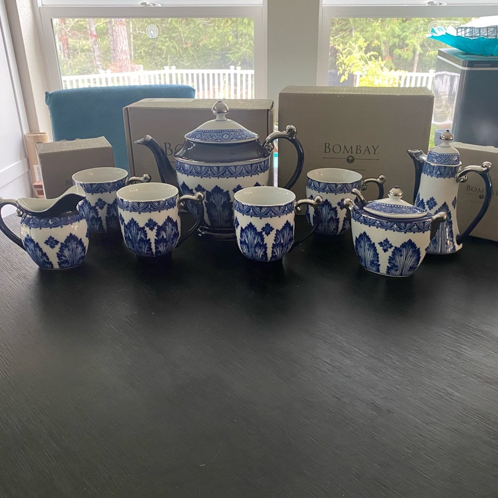 Bombay Indigo and White Tea Collection